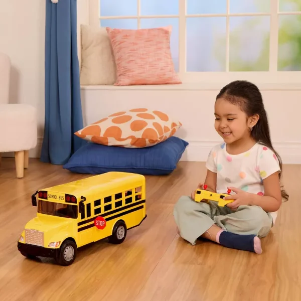 DRIVEN by Battat RC School Bus - Image 2