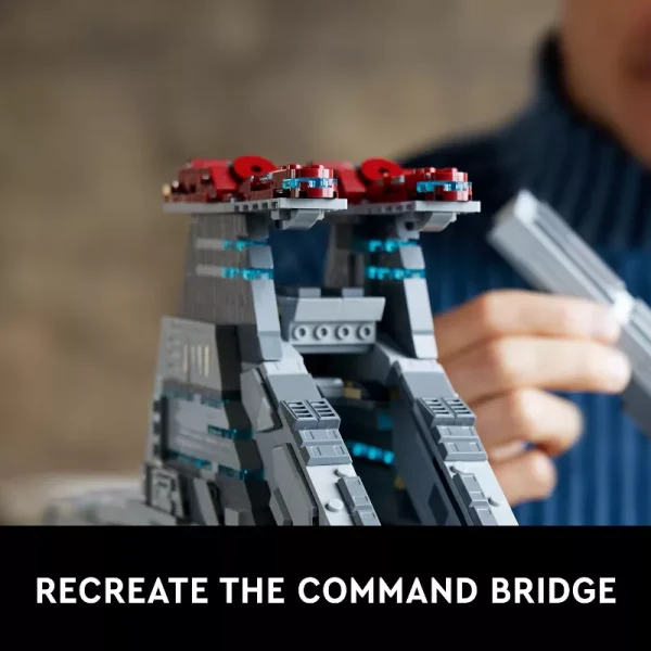 LEGO Star Wars Venator-Class Republic Attack Cruiser Building Set 75367 - Image 2