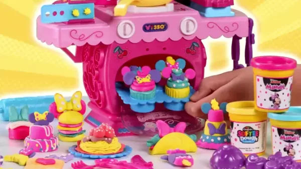 Disney Minnie Mold and Play Kitchen Set - Image 2